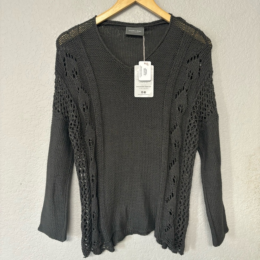 Wooden Ships Indie V-Neck Sweater Bold Ink Size XS